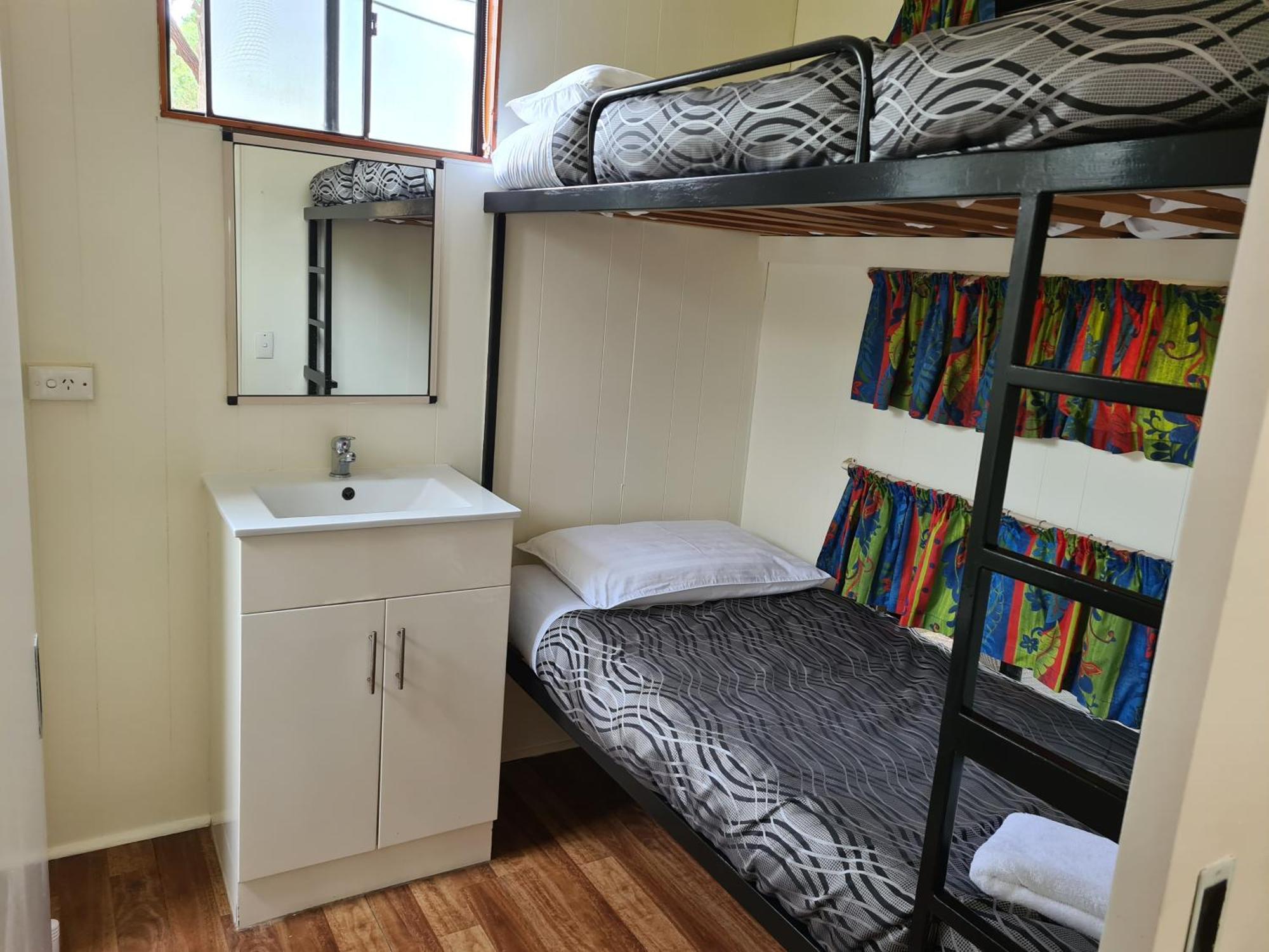 Mallacoota'S Shady Gully Caravan Park ภายนอก รูปภาพ