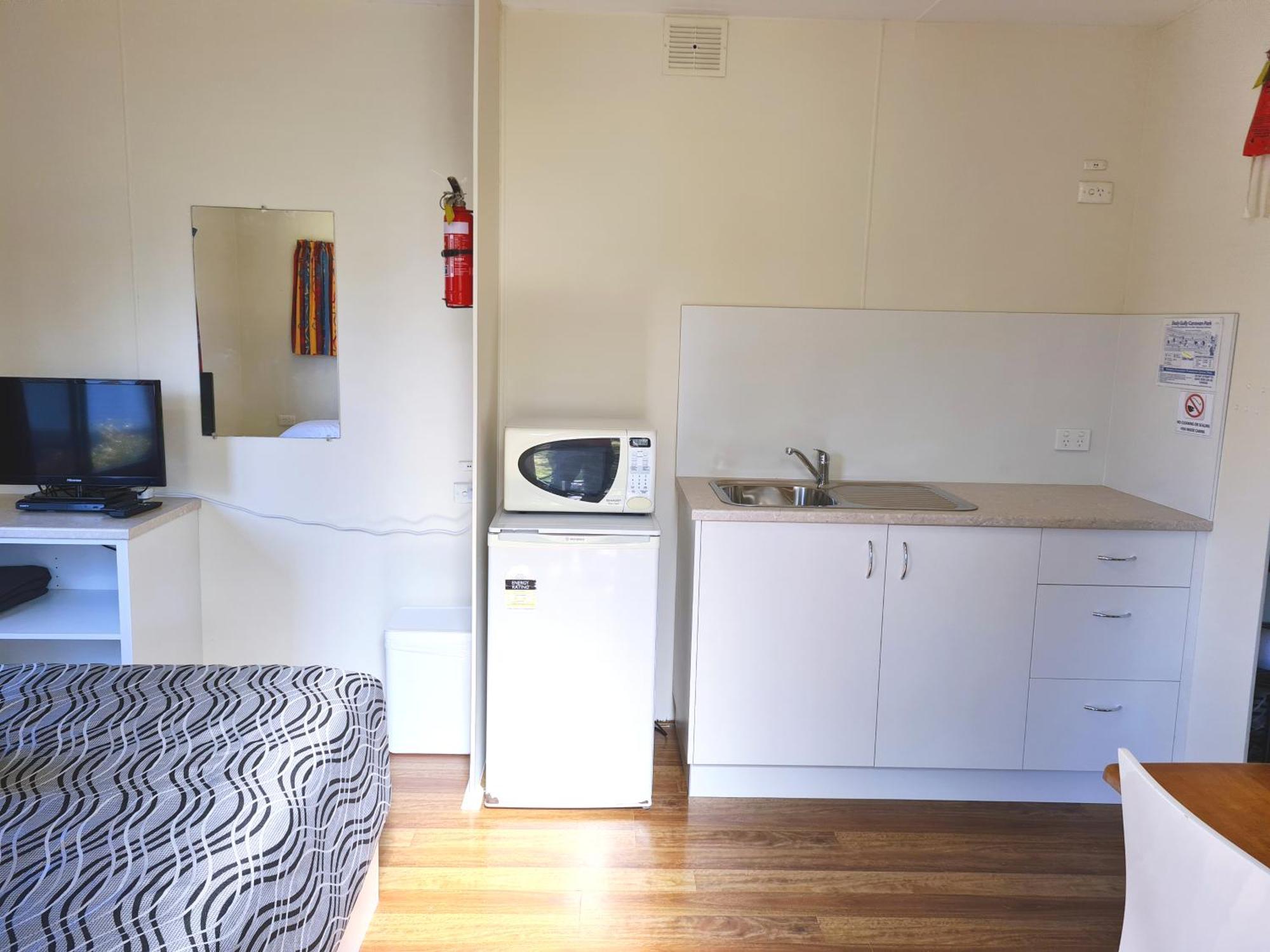 Mallacoota'S Shady Gully Caravan Park ภายนอก รูปภาพ